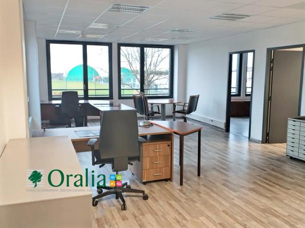 Bureaux · Vente Montanay (69250) 5 pièces · 131m²
