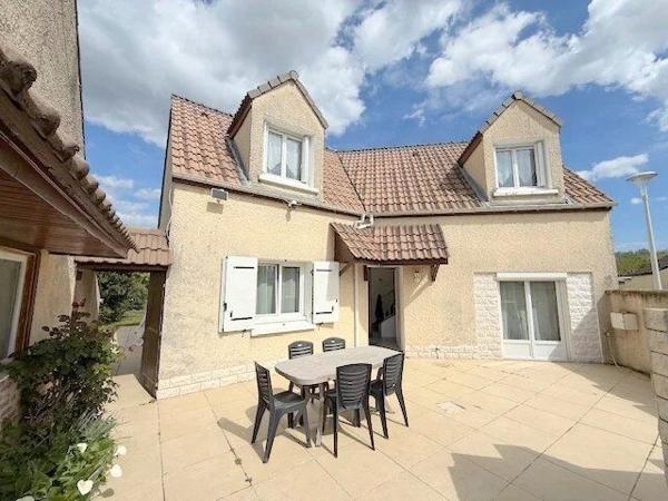 Vente Maison 5 pièces 110 m2 à Combs-la-Ville
