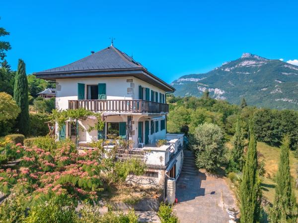 Maison à vendre 7 pièces BASSENS (73) -Maison de caractère avec vue panoramique - Les Monts de Bassens