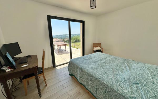 Maison à vendre    6 pièces •  Clérieux