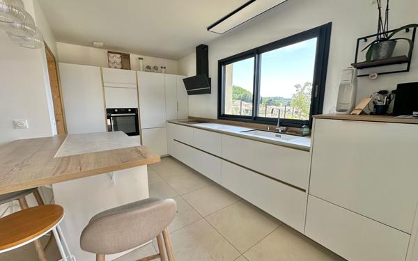 Maison à vendre    6 pièces •  Clérieux