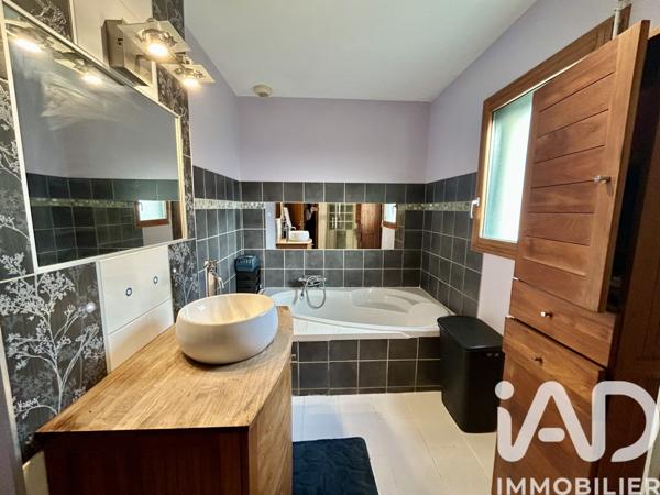 Maison à vendre 7 pièces 168 m² Saint-André-des-Eaux