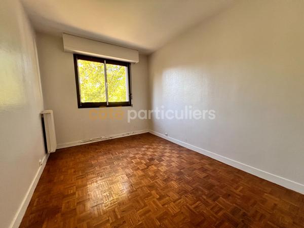 Vente
                Appartement71,75 m² - 3 Pièces -
                    ORLEANS (45100)