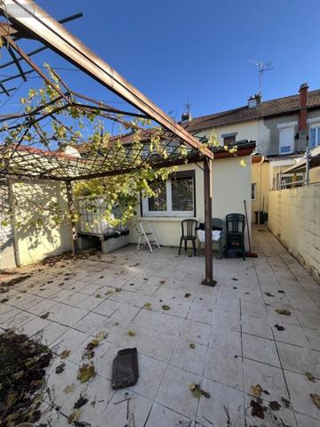 Maison à vendre à Laon dans l'Aisne (02000), ref : 02002-341