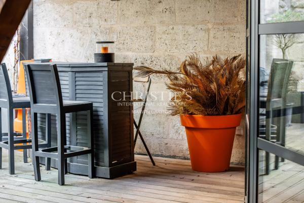 APPARTEMENT D’EXCEPTION AVEC TERRASSE & PARKING – JARDIN PUBLIC