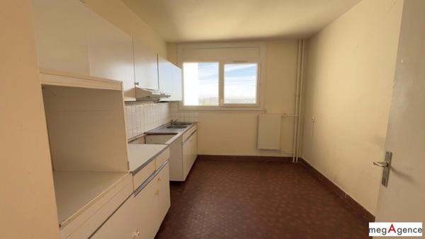 Appartement à MAUREPAS, 78310 - 2 pièces 54m²