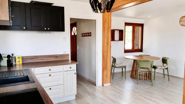 Maison à vendre 3 pièces SAINT PANTALEON DE LARCHE (19)