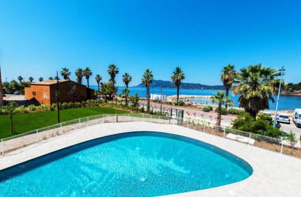 INVESTISSEMENT LOCATIF  ST MANDRIER SUR MER - Résidence Néméa Le Cap Azur**** - 6,24%  de rentabilité.