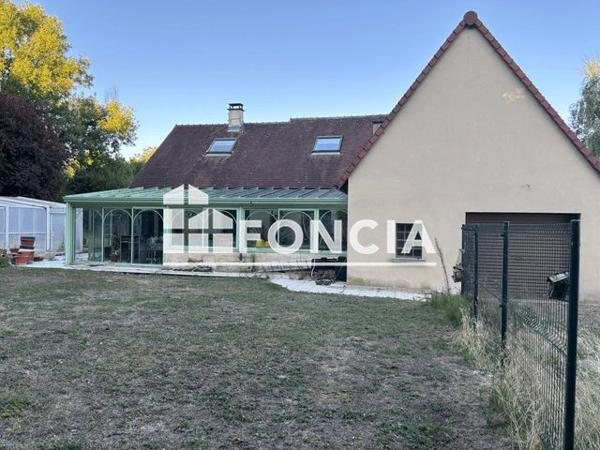 À vendre Maison 6 pièces 184 m² - Naintré 86530