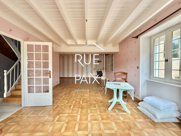 79600 AIRVAULT Maison à Airvault avec dépendances - 179 m2