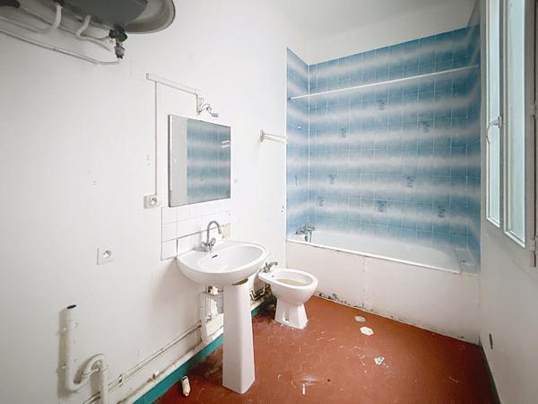 À vendre : Appartement 4 pièces à Toulon, secteur Saint Jean