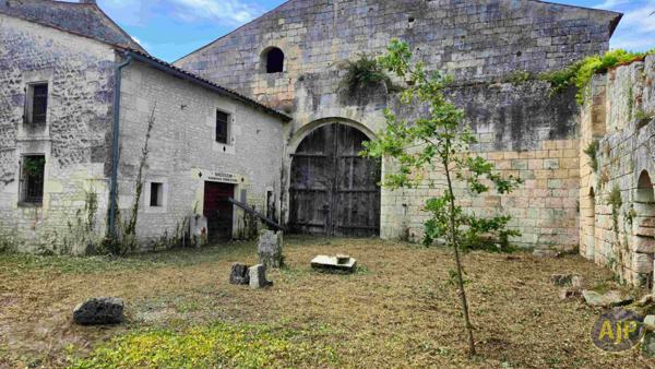 Vente maison Pons : 120 500 € - AJP Immobilier Pons