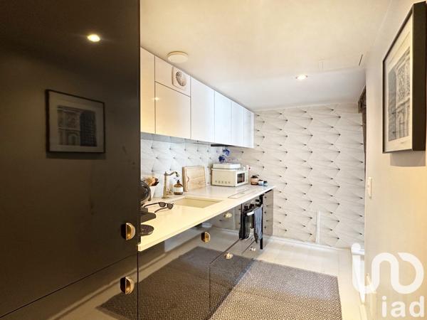 Appartement 3 pièces de 61 m² à Paris (75001)