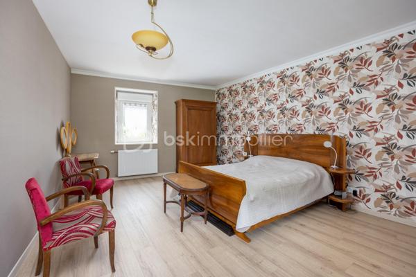 Maison en pierre de 215 m²