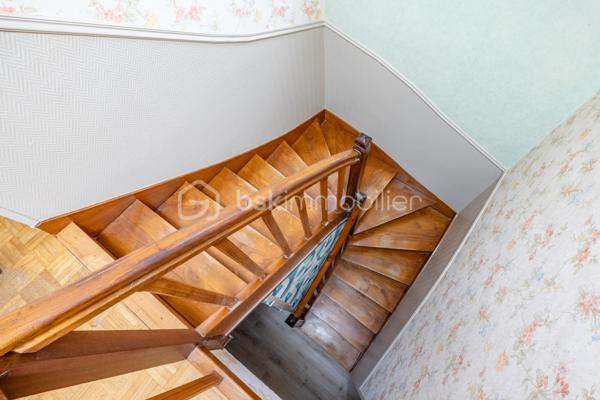 Maison en pierre de 215 m²