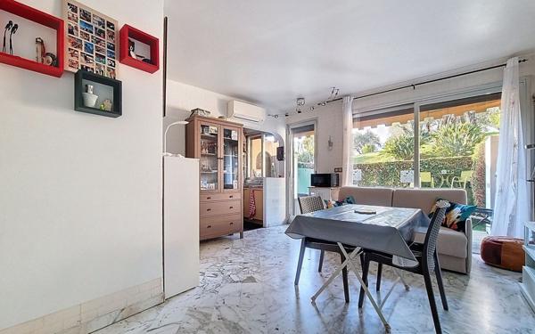 Appartement à vendre    1 pièce • 29,02 m2 Le Cannet