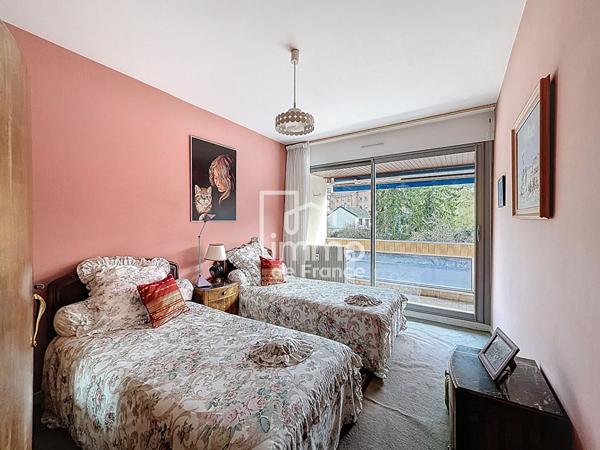 Appartement Oyonnax 5 pièce(s) 138 m2