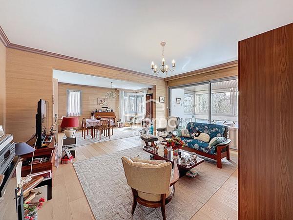 Appartement Oyonnax 5 pièce(s) 138 m2