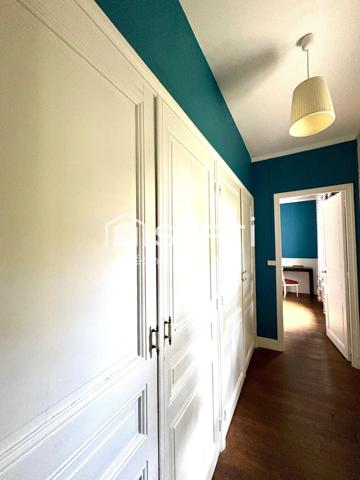 Maison de charme 220 m2 5 chambres et jardin