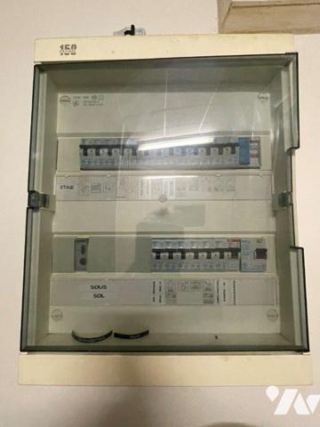 MARCIAC (32) Au calme, belle villa (sous-sol intégral) sur environ 3500m², proches tous commerces.