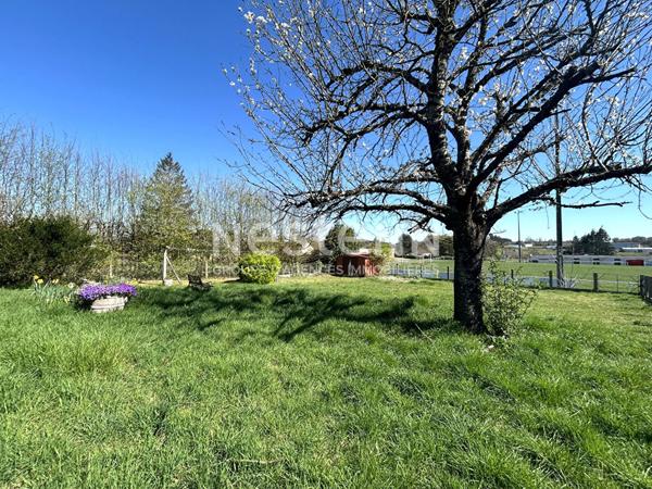 PAVILLON PLAIN-PIED 2 CHAMBRES AVEC GARAGE , VARENNES SUR FOUZON (INDRE 36)