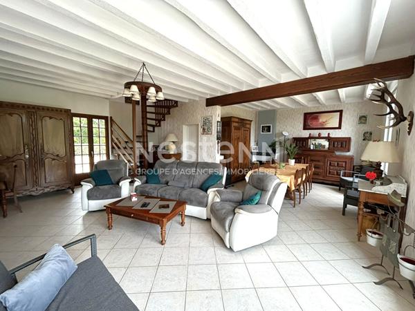 LONGERE 5 CHAMBRES AVEC DÉPENDANCES SUR TERRAIN DE 5800 M² EN CAMPAGNE DE VALENCAY (INDRE 36)