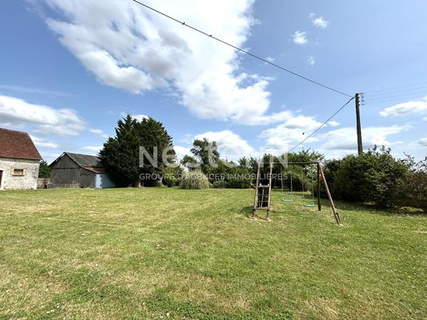 LONGERE 5 CHAMBRES AVEC DÉPENDANCES SUR TERRAIN DE 5800 M² EN CAMPAGNE DE VALENCAY (INDRE 36)