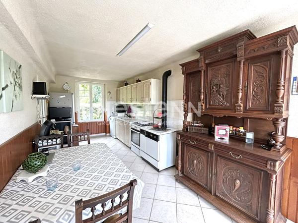 LONGERE 5 CHAMBRES AVEC DÉPENDANCES SUR TERRAIN DE 5800 M² EN CAMPAGNE DE VALENCAY (INDRE 36)