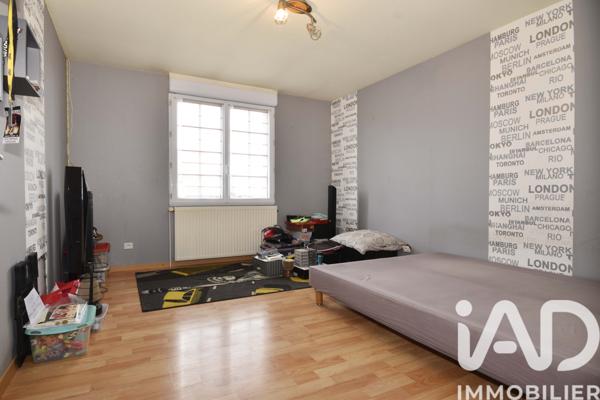 Maison à vendre 5 pièces 127 m² Crisenoy