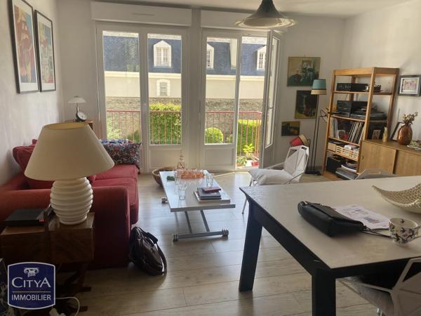 Appartement à vendre 3 pièces 67.6m² Laval (53000)