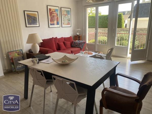 Appartement à vendre 3 pièces 67.6m² Laval (53000)