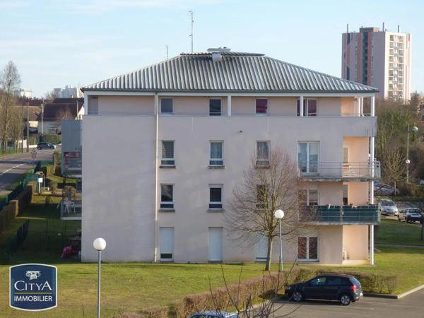 Appartement à louer 2 pièces 49.02m² Sens (89100)
