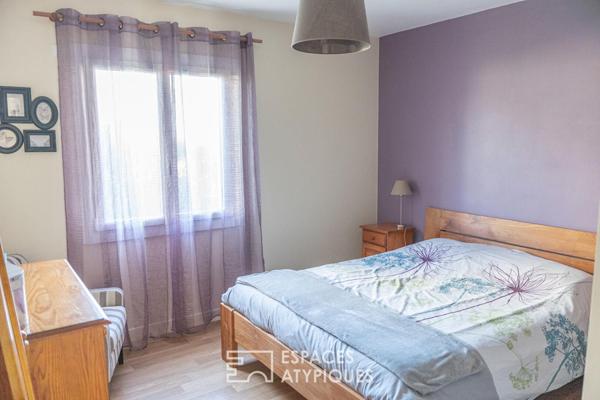 Maison familiale contemporaine avec jardin et garage