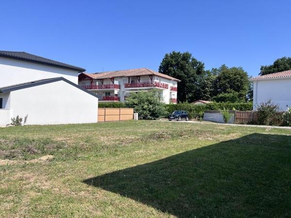 Terrain 259 200 € Boucau 376 m² DPE