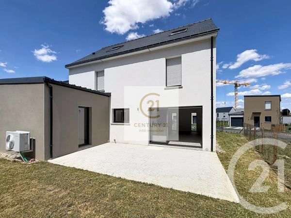 Maison à vendre  7 pièces - 129 m 2   LA CHAPELLE DES FOUGERETZ  - 35