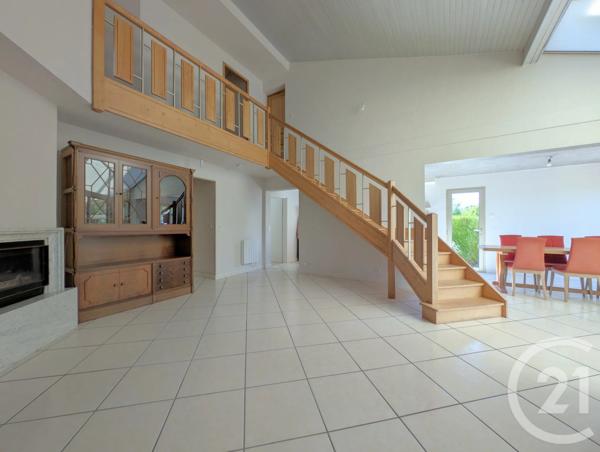 Maison à vendre  6 pièces - 162 m 2   MUZILLAC  - 56