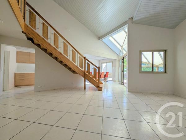 Maison à vendre  6 pièces - 162 m 2   MUZILLAC  - 56