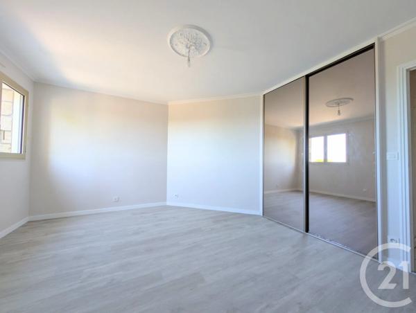 Maison à vendre  6 pièces - 162 m 2   MUZILLAC  - 56