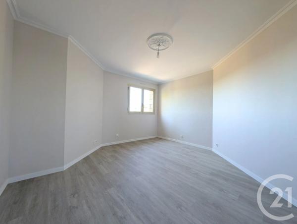 Maison à vendre  6 pièces - 162 m 2   MUZILLAC  - 56