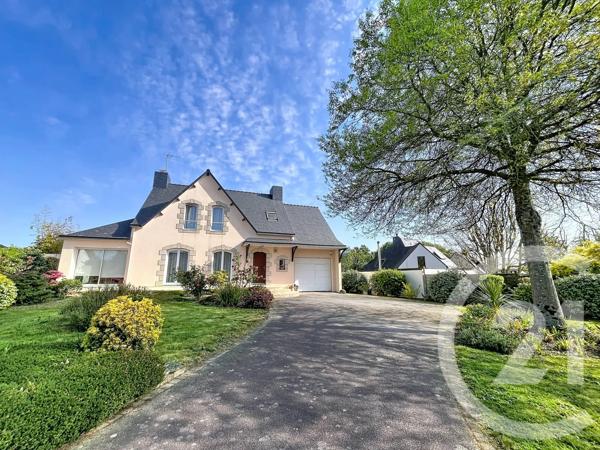 Maison à vendre  6 pièces - 156 m 2   LARMOR PLAGE  - 56