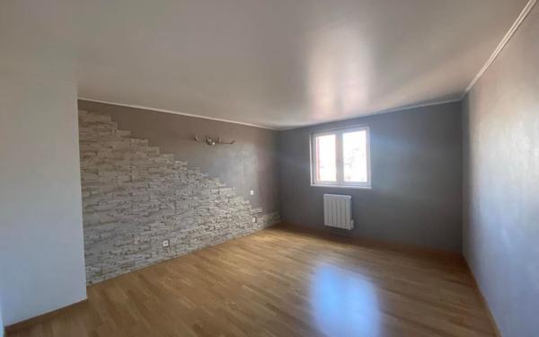 Appartement à louer    3 pièces •  Castres