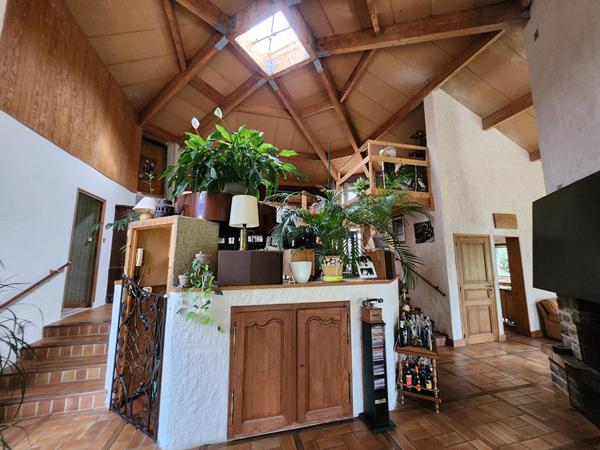 Maison Secteur Dourdan de 9 pièces de 270 m2 / Terrain divisble