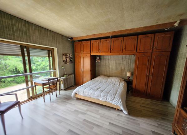 Maison Secteur Dourdan de 9 pièces de 270 m2 / Terrain divisble