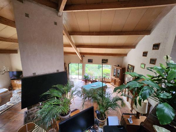 Maison Secteur Dourdan de 9 pièces de 270 m2 / Terrain divisble