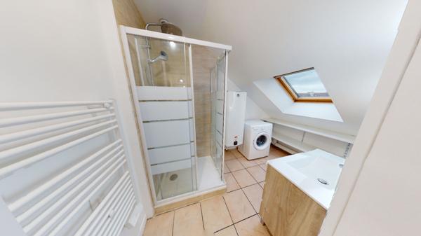 Appartement 3 chambres derrière les Docks