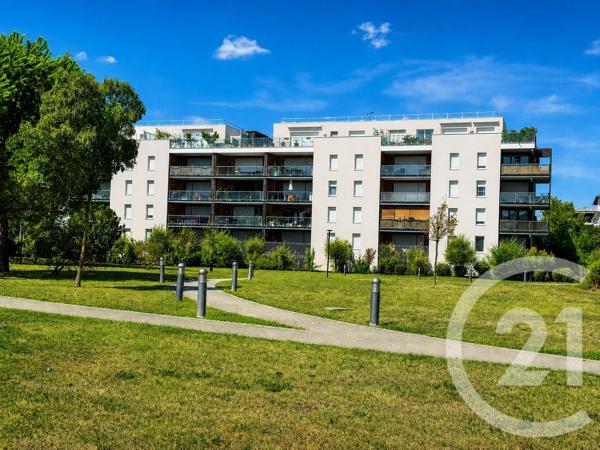 Appartement F3 à vendre  3 pièces - 75,08 m 2   BRUGES  - 33