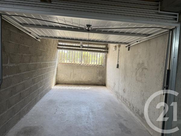 Appartement F3 à vendre  3 pièces - 75,08 m 2   BRUGES  - 33