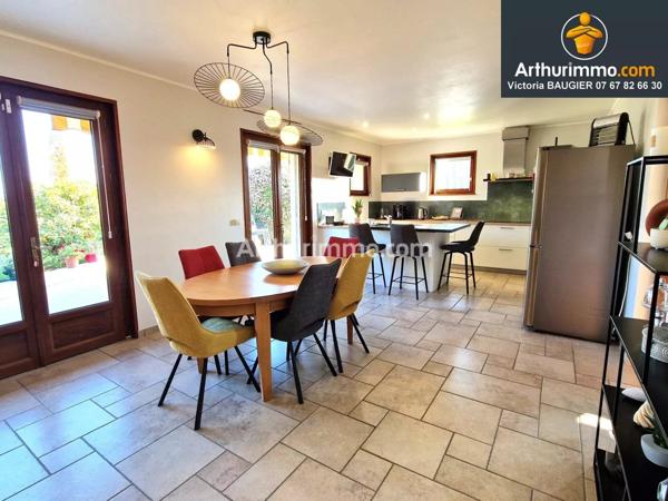 Vente Maison 6 pièces 140 m2 à Louhans