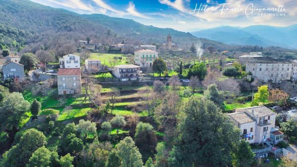 TERRAIN CONSTRUCTIBLE 1984m2 à RAPALE