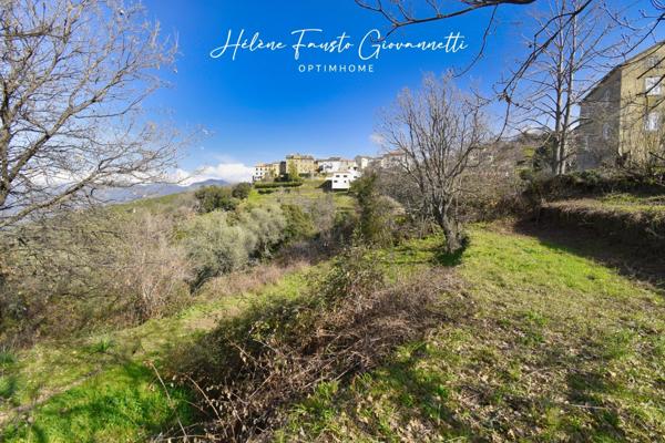 TERRAIN CONSTRUCTIBLE 1984m2 à RAPALE